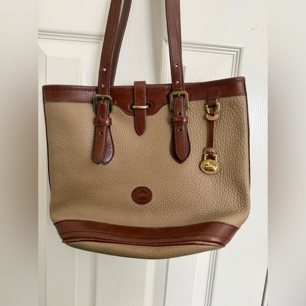Dooney & Bourke Pebbled Leather Tote Classic Shoulder Bag- Vintage